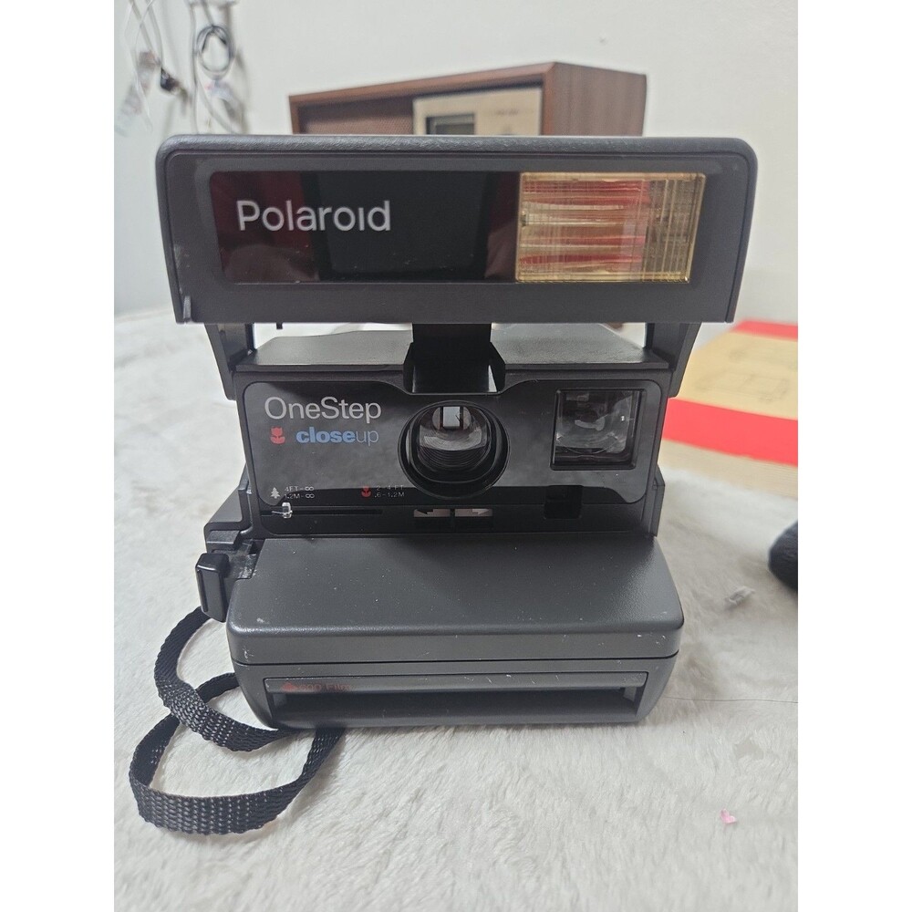 Vintage Polaroid Camera Film One Step Close Up With Strap Untested